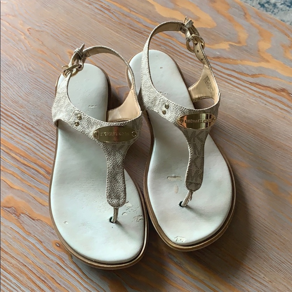Michael Kors used sandals size 5 1/2